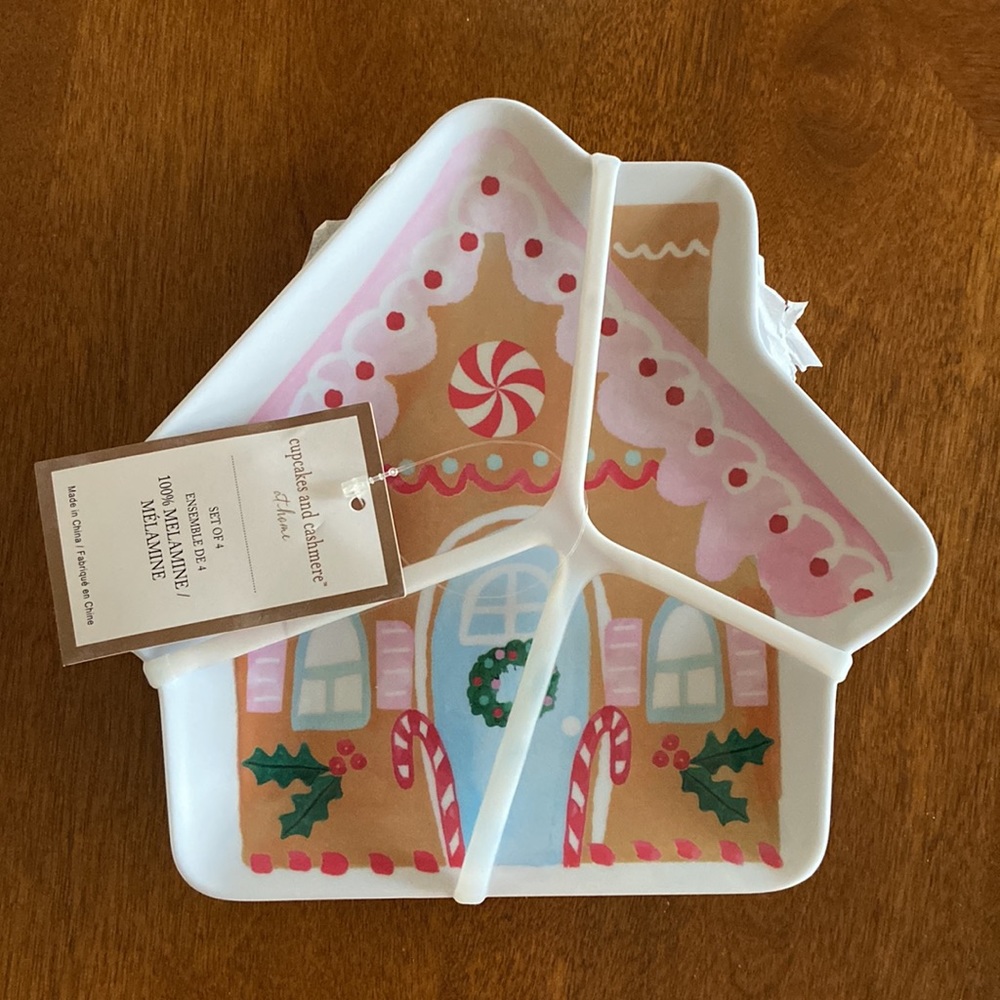 New Cupcakes and Cashmere Pastel Gingerbread shape Melamine Snack Plates